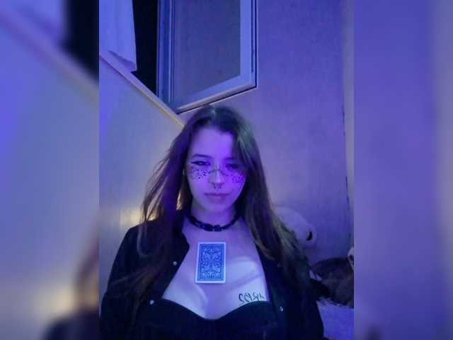 MommyAxFox live cam on BongaCams