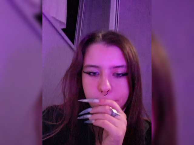 MommyAxFox live cam on BongaCams
