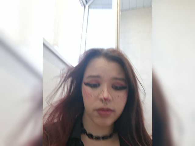MommyAxFox live cam on BongaCams