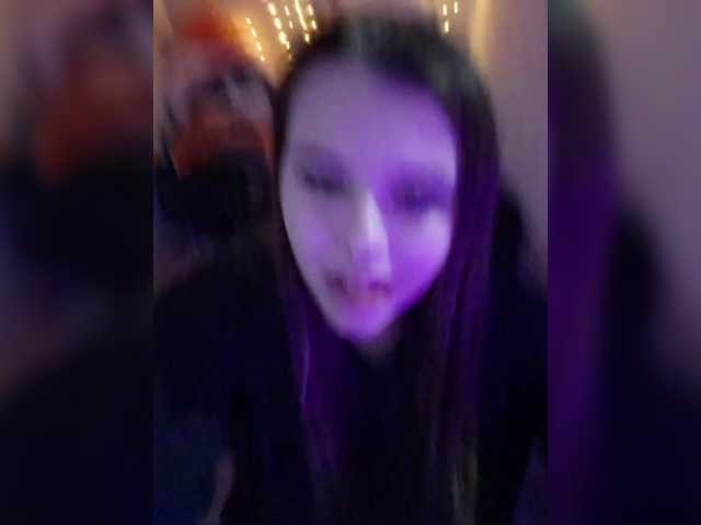 MommyAxFox live cam on BongaCams