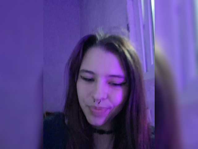 MommyAxFox live cam on BongaCams