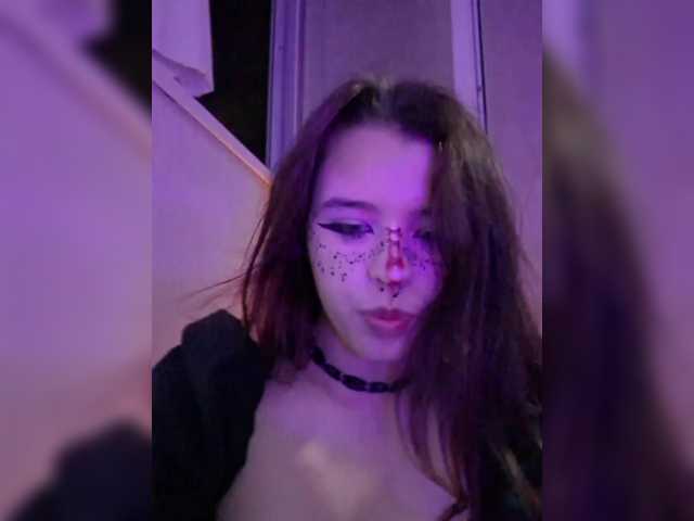 MommyAxFox live cam on BongaCams