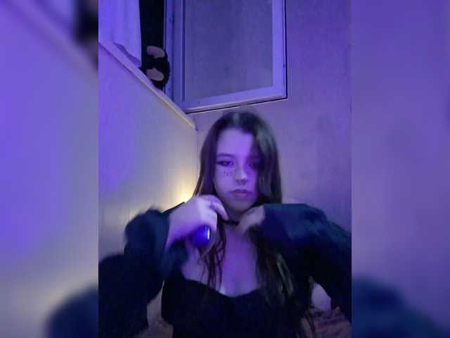 MommyAxFox live cam on BongaCams
