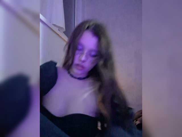 mommyaxfox live sex