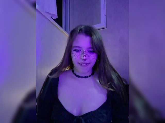 MommyAxFox live cam on BongaCams