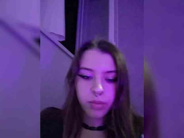 MommyAxFox Sex Cam Show