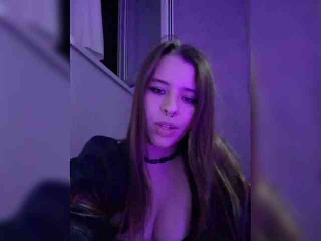 MommyAxFox Sex Cam Show