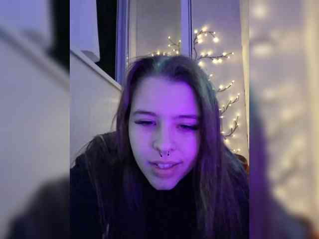 MommyAxFox webcam