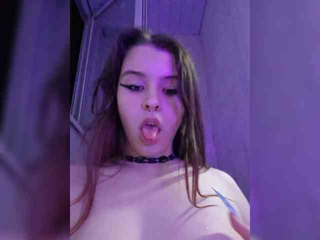 MommyAxFox Sex Cam Show