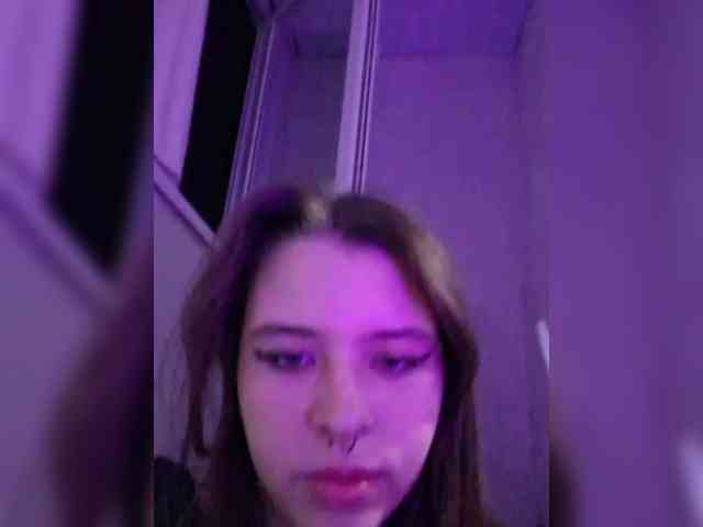MommyAxFox Sex Cam Show