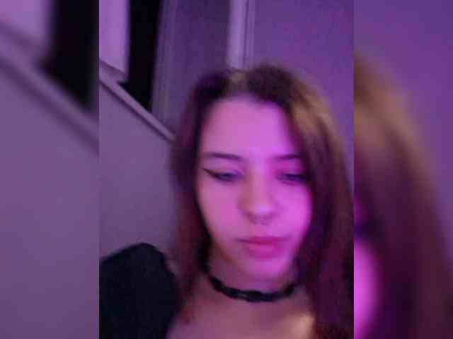 MommyAxFox Sex Cam Show