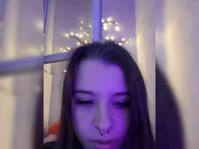MommyAxFox webcam