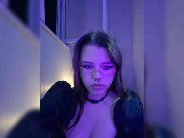 Modelo: MommyAxFox