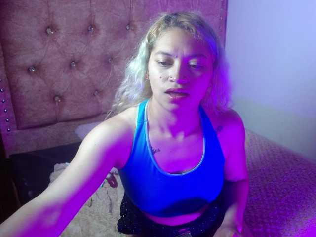MeganLatin live cam on BongaCams