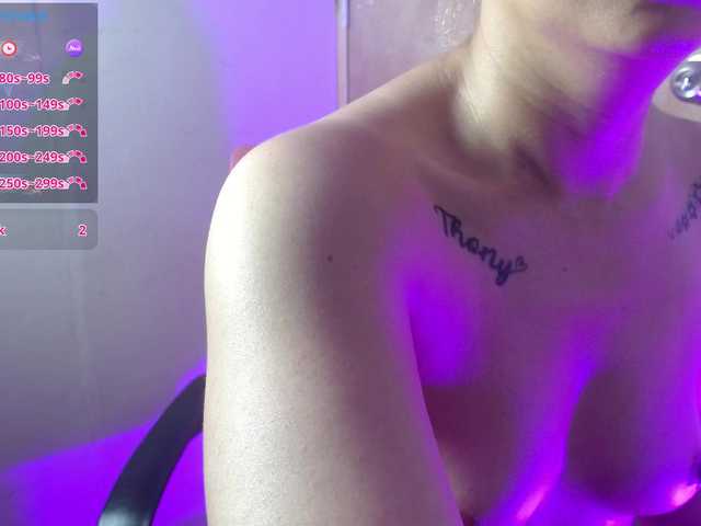 MeganLatin live cam on BongaCams