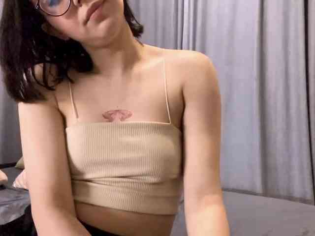 SatinRose webcam