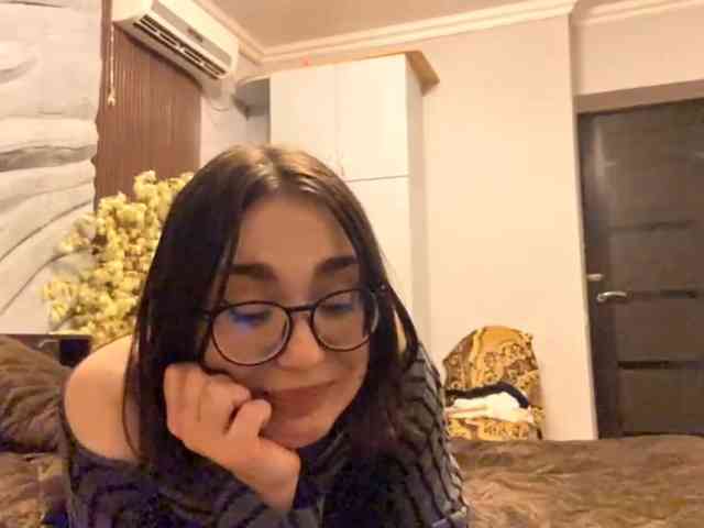 SatinRose webcam