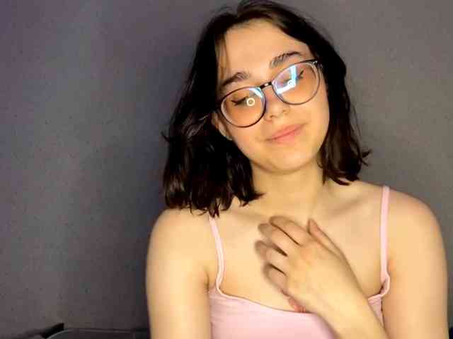 SatinRose webcam
