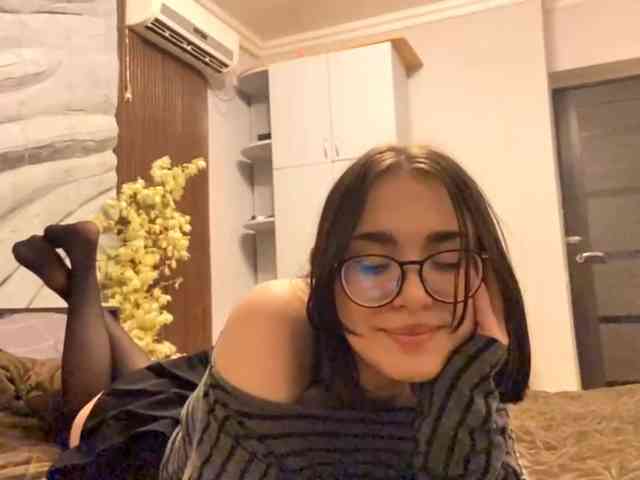 SatinRose webcam