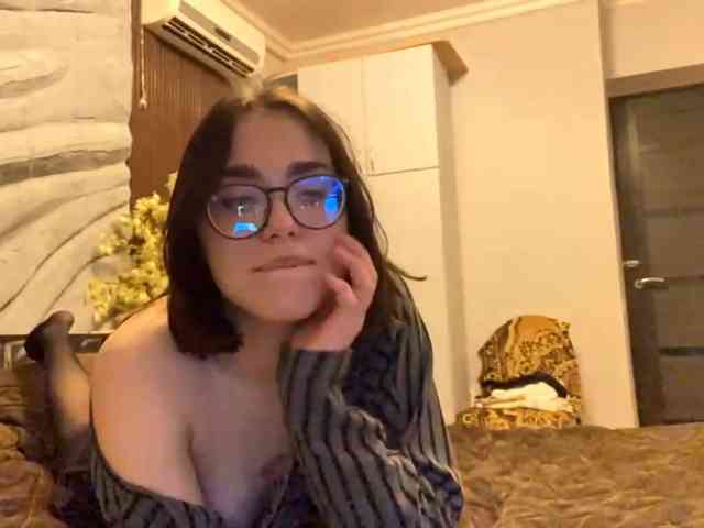 SatinRose webcam