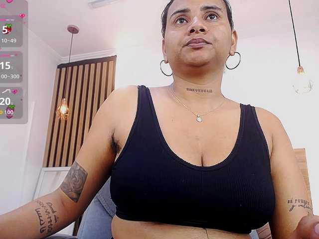 alexaforbes live cam on BongaCams