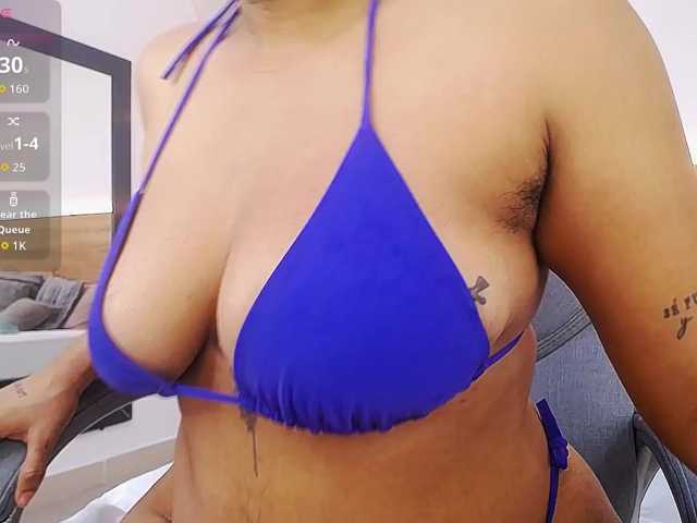alexaforbes live cam on BongaCams