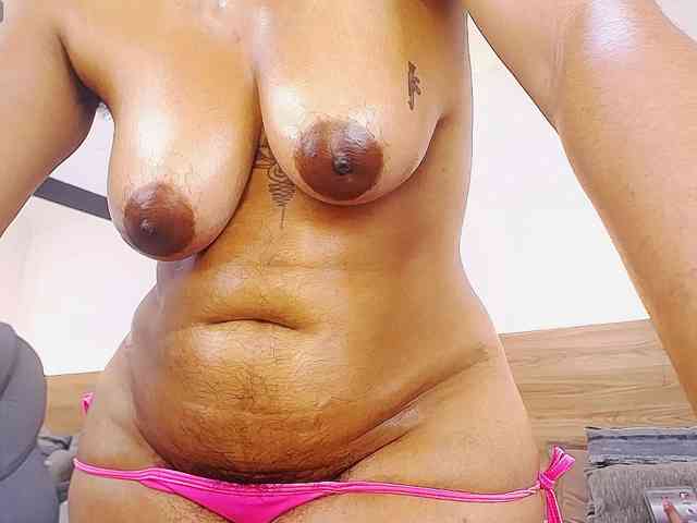 Modelo: alexaforbes