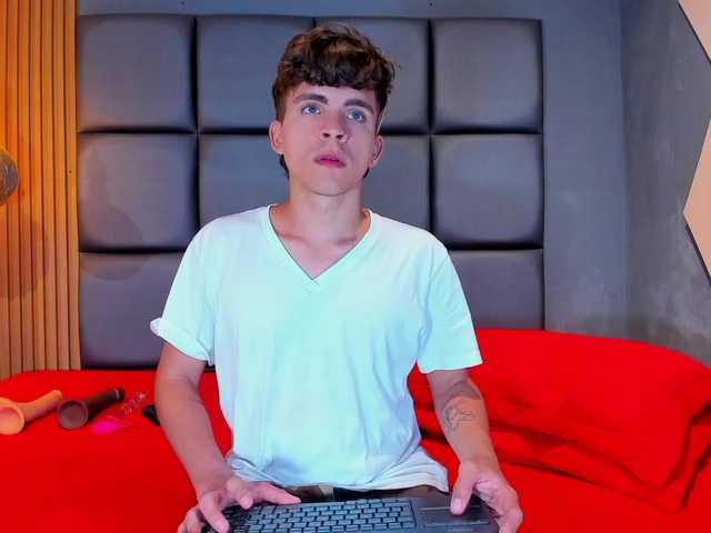 fhilip-ken live webcam show