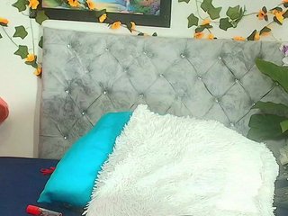 Natashaa- Porn Show