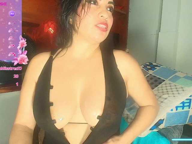 Natashaa- live cam on BongaCams