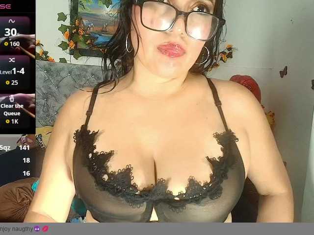 Natashaa- live cam preview