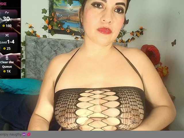 Natashaa- live cam preview