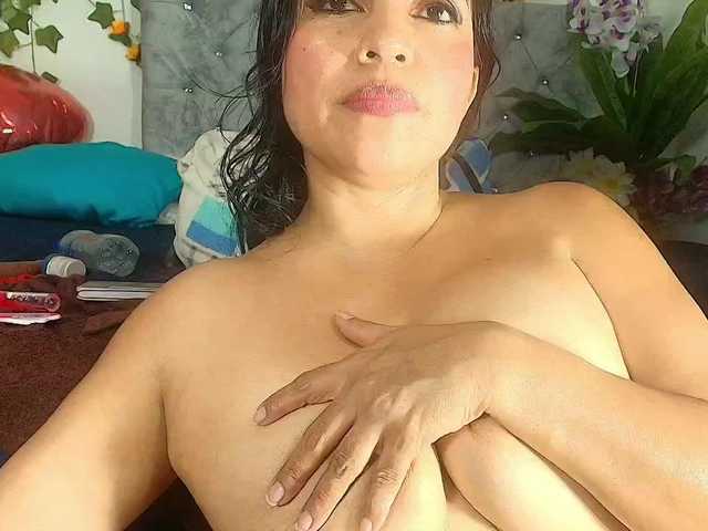Natashaa-