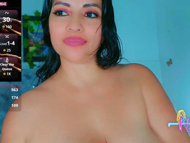 Natashaa- live cam on BongaCams