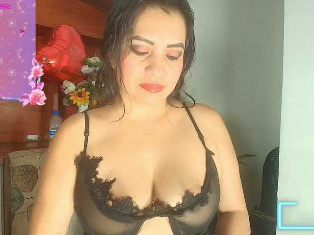 Natashaa- live cam on BongaCams