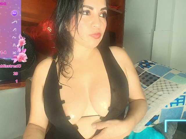 Natashaa- live webcam show