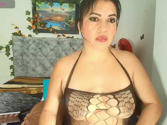 Natashaa- live cam on BongaCams