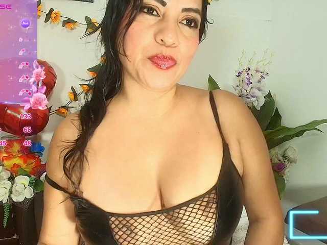 Natashaa- live cam on BongaCams