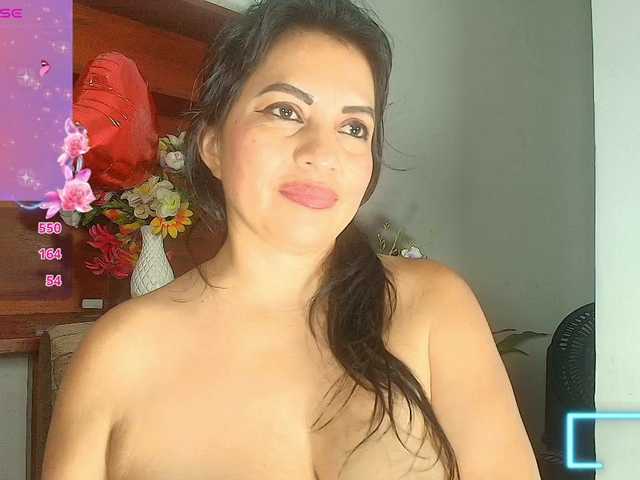 Natashaa- live cam on BongaCams
