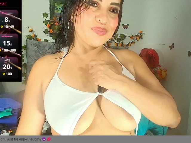 Natashaa- live cam on BongaCams