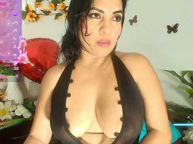 Natashaa- live cam on BongaCams
