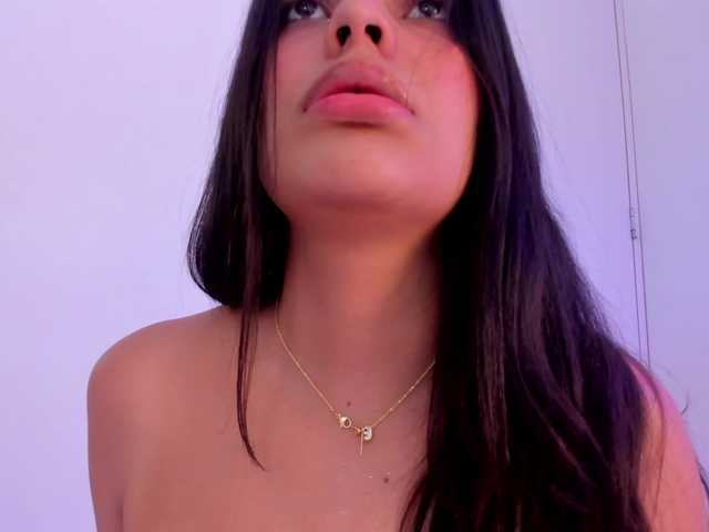 Samanthamml live cam on BongaCams