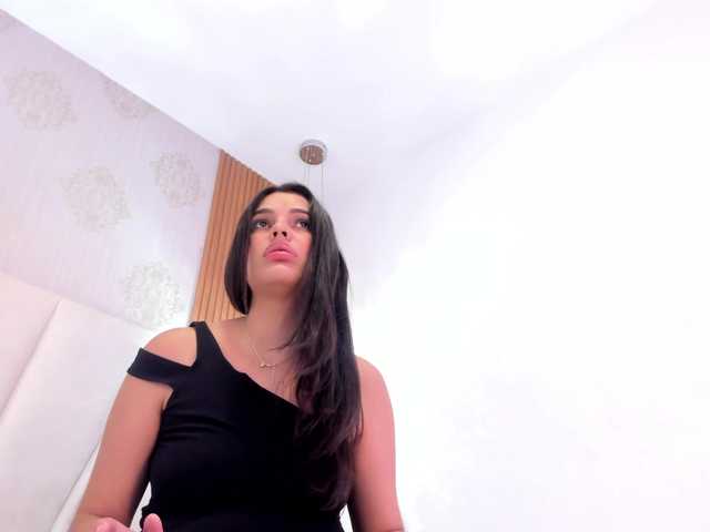 Samanthamml live cam on BongaCams