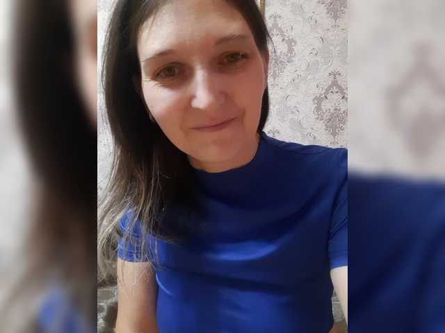 kiskas12 live cam on BongaCams
