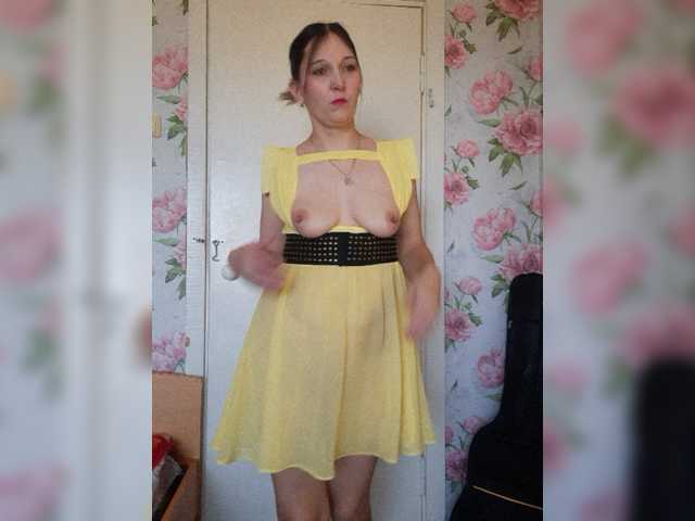 kiskas12 live cam on BongaCams