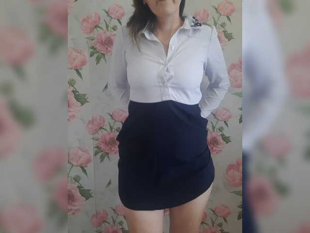 kiskas12 live cam on BongaCams