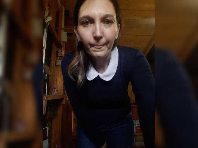 kiskas12 live cam on BongaCams