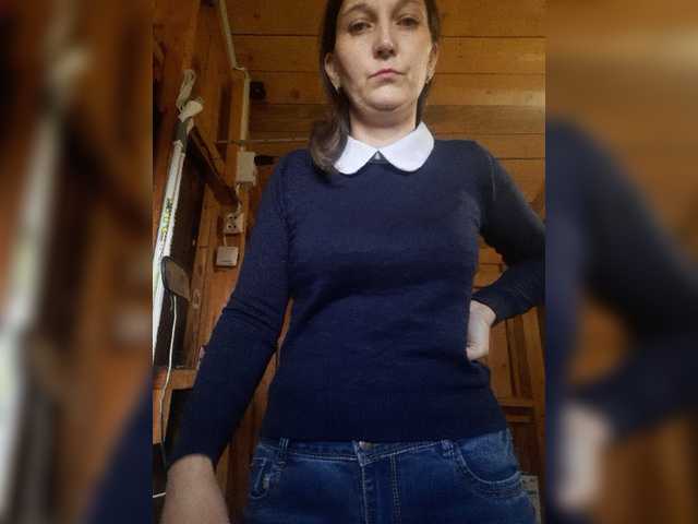 kiskas12 live cam on BongaCams