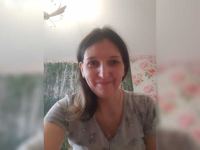 kiskas12 live cam on BongaCams