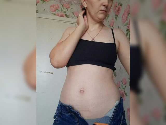 kiskas12 live cam on BongaCams